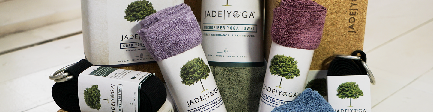 Buy sustainable Yoga Accessoires - Blocks - Straps - Towels - Mat Wash